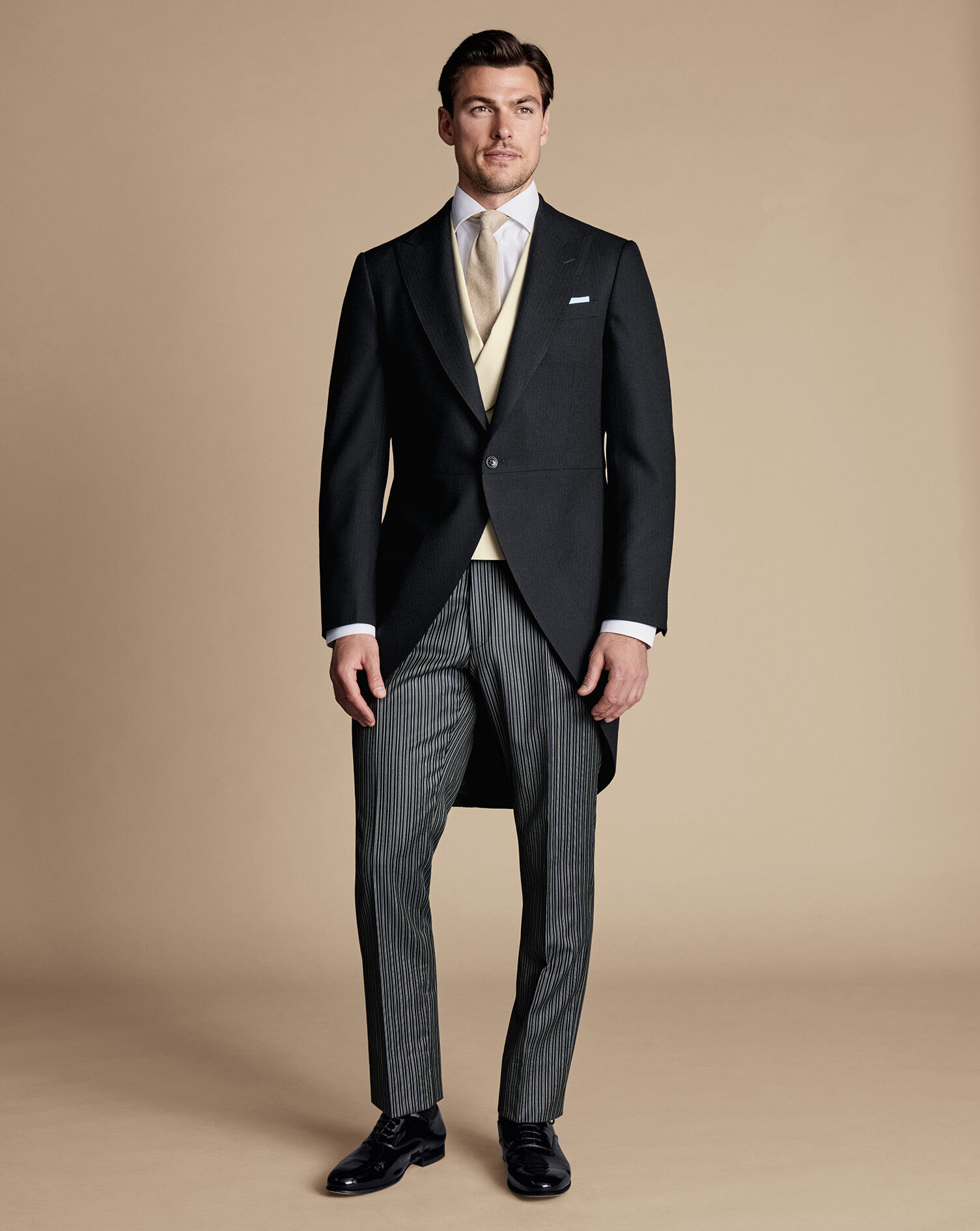 Men's Black Suits | Charles Tyrwhitt