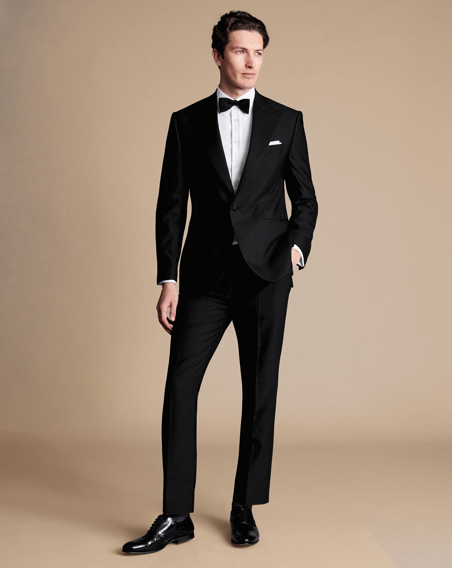 Men's Black Suits | Charles Tyrwhitt