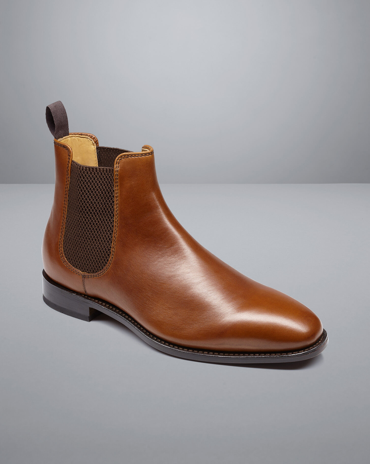 light tan chelsea boots