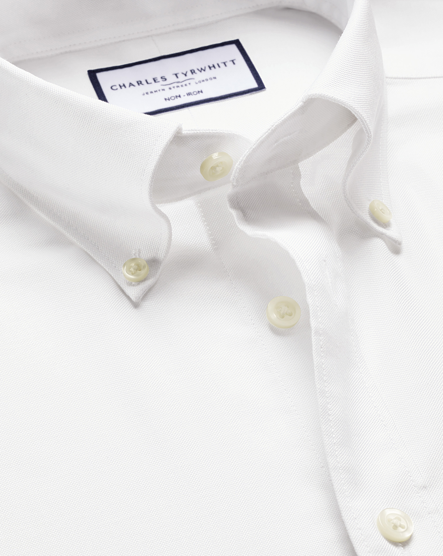 Charles Tyrwhitt Bügelfreies Stretch-Oxfordhemd - Weiß Knopfmanschette