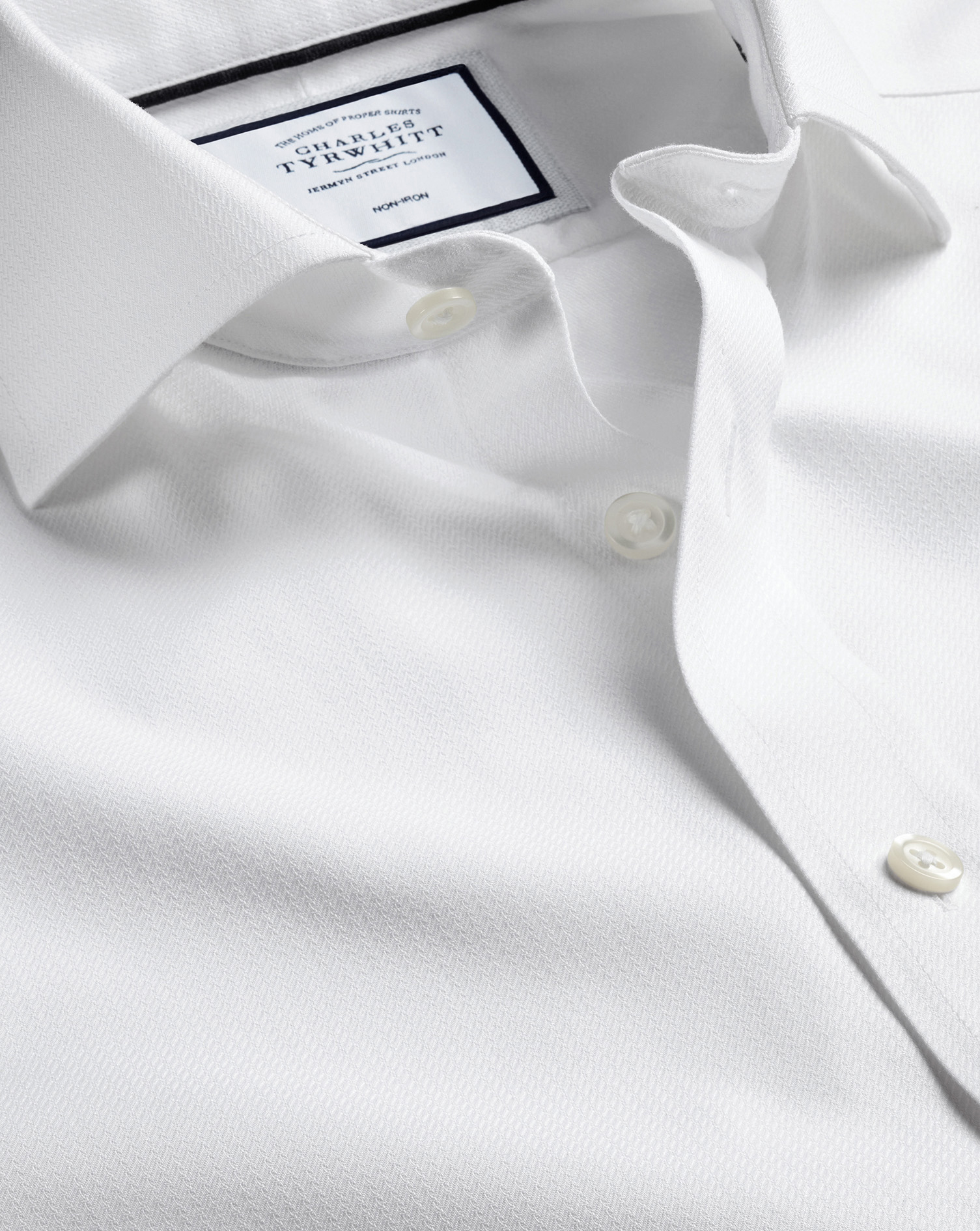 Charles Tyrwhitt Cutaway Collar Non-iron Henley Weave Cotton Dress Shirt In White