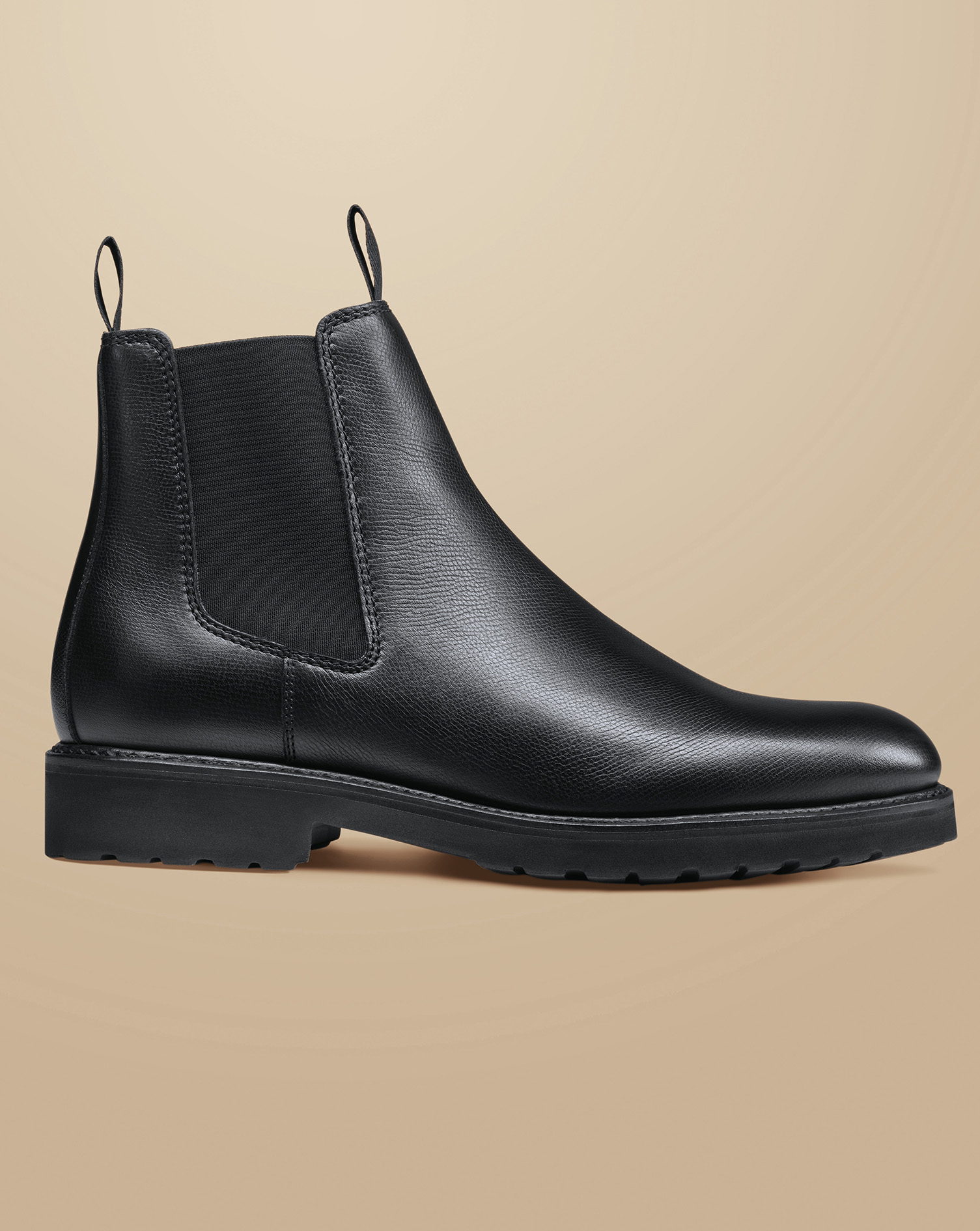 Rubber Sole Grain Leather Chelsea Boots - Black