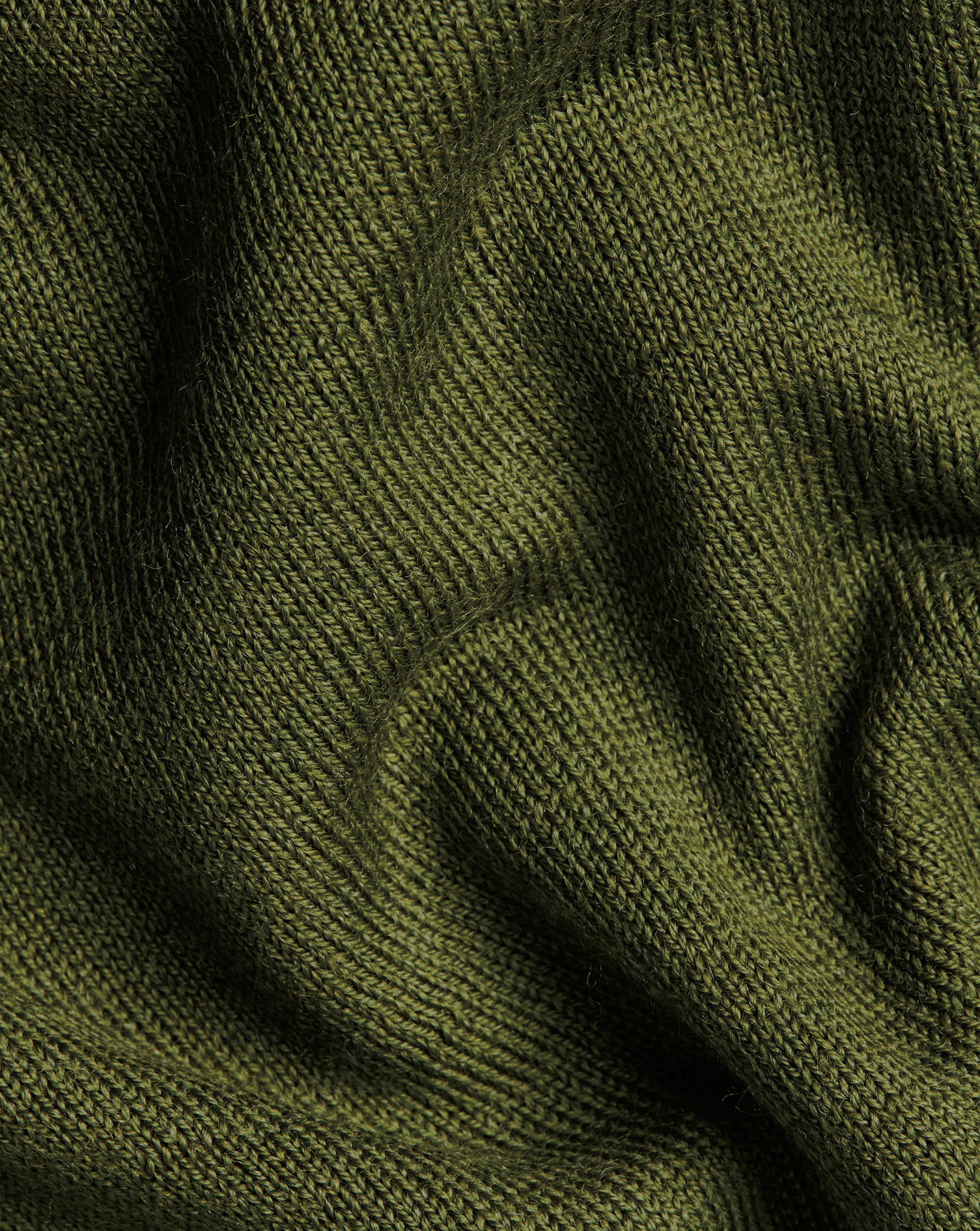 Merino V-Neck Jumper - Moss Green