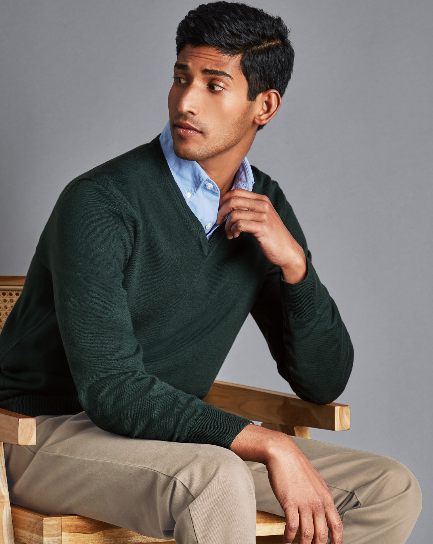 Merino V-Neck Jumper - Forest Green