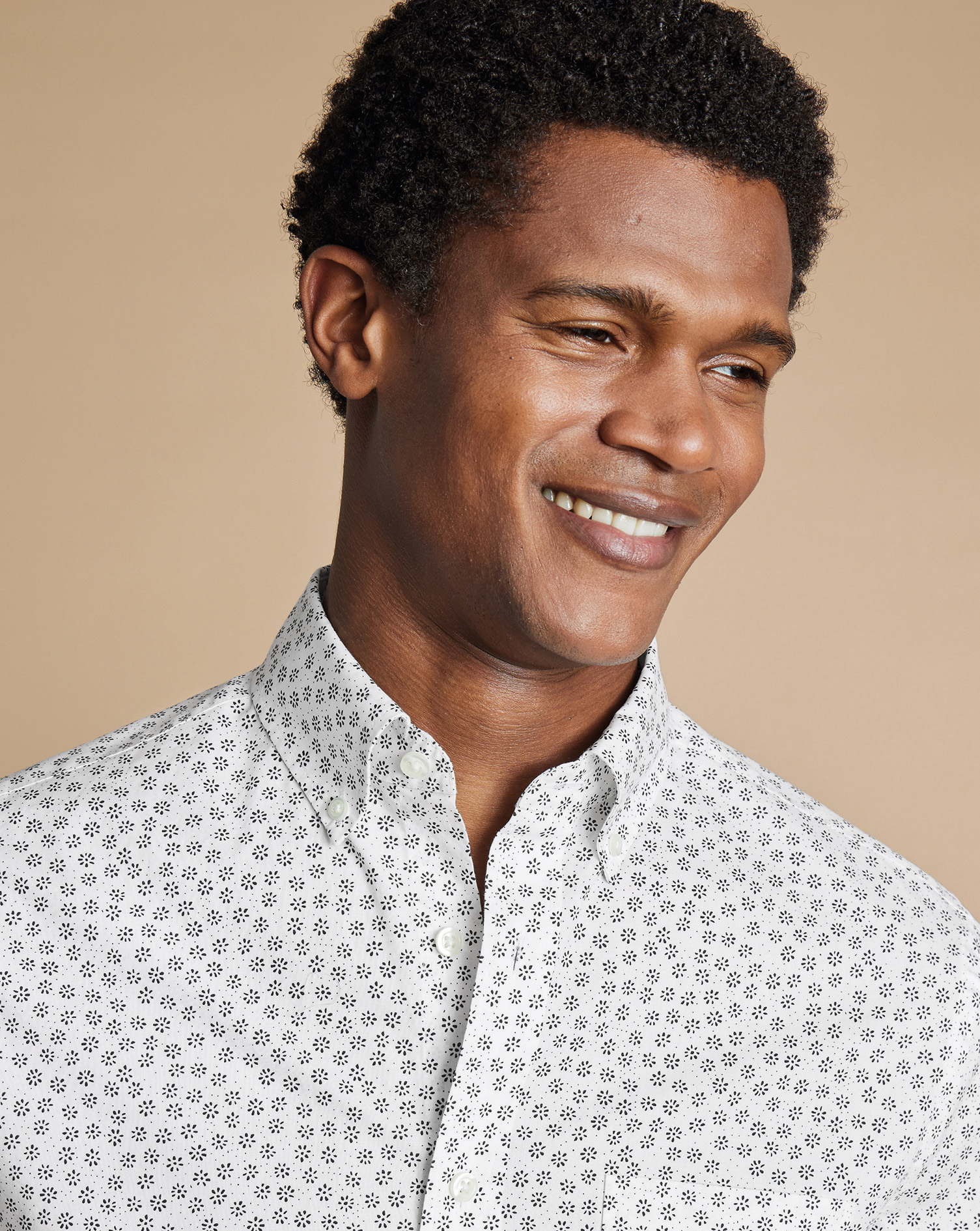 Non-Iron Stretch Print Black Floral Shirt - White