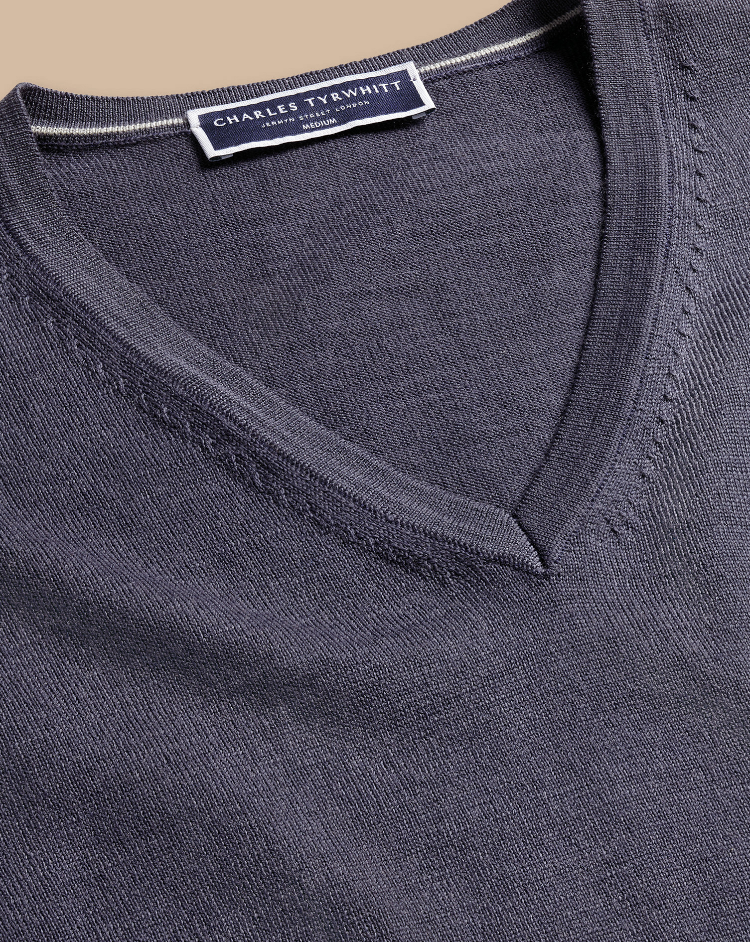 Merino V-Neck Jumper - Dark Mauve