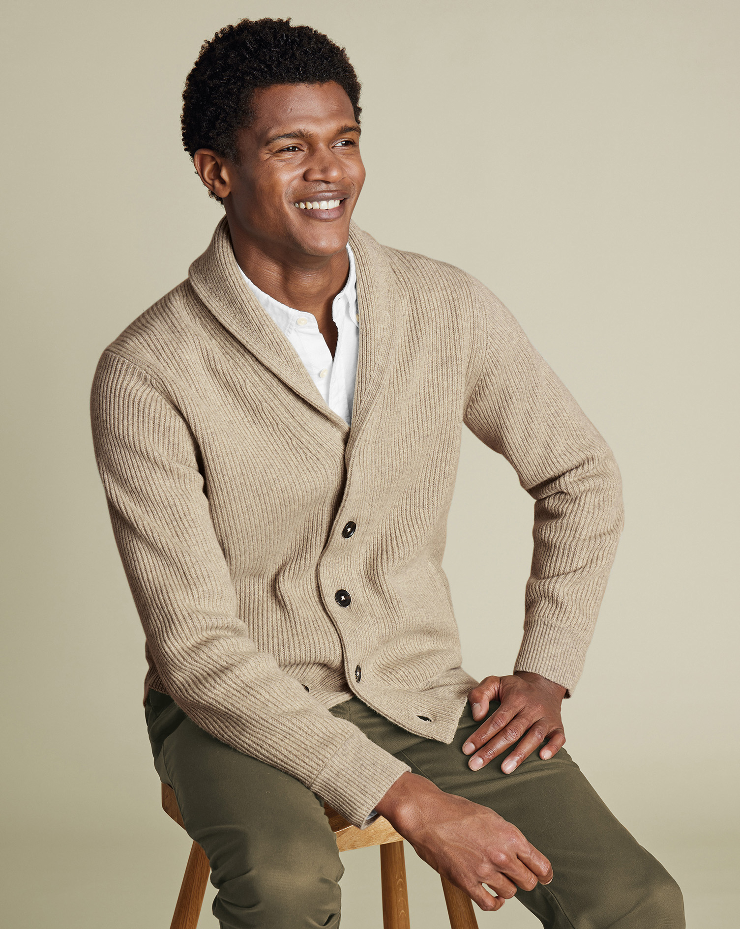 Charles Tyrwhitt Merino-Strickjacke mit Schalkragen - Graubraun