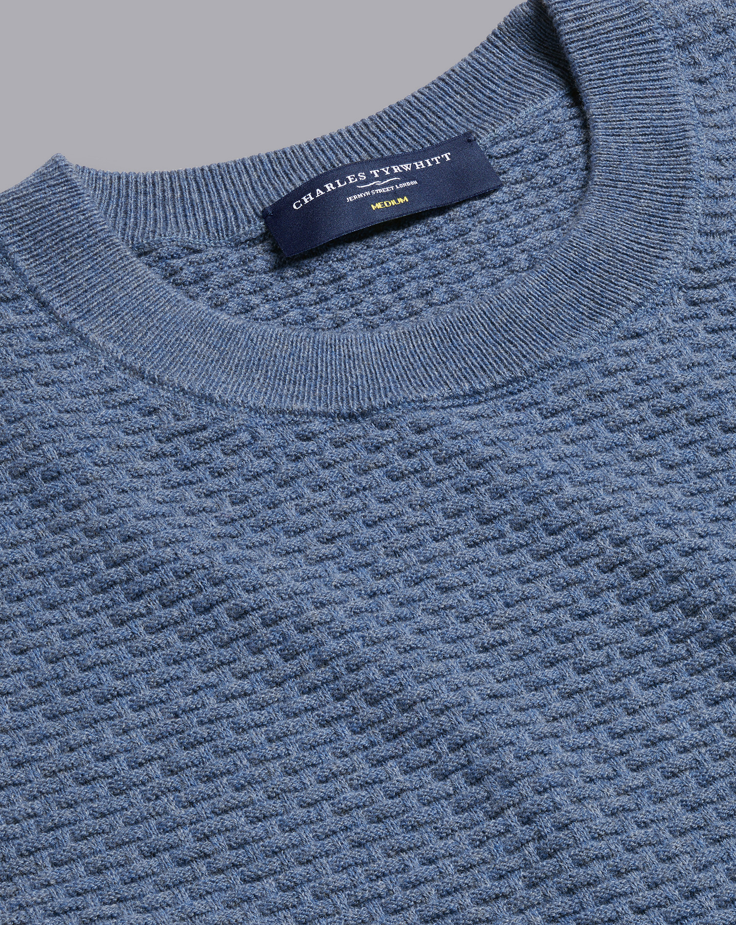 Charles Tyrwhitt Strukturierter Pullover mit Rundhalsausschnitt aus Baumwoll-Merino-Mix - Ozeanblau