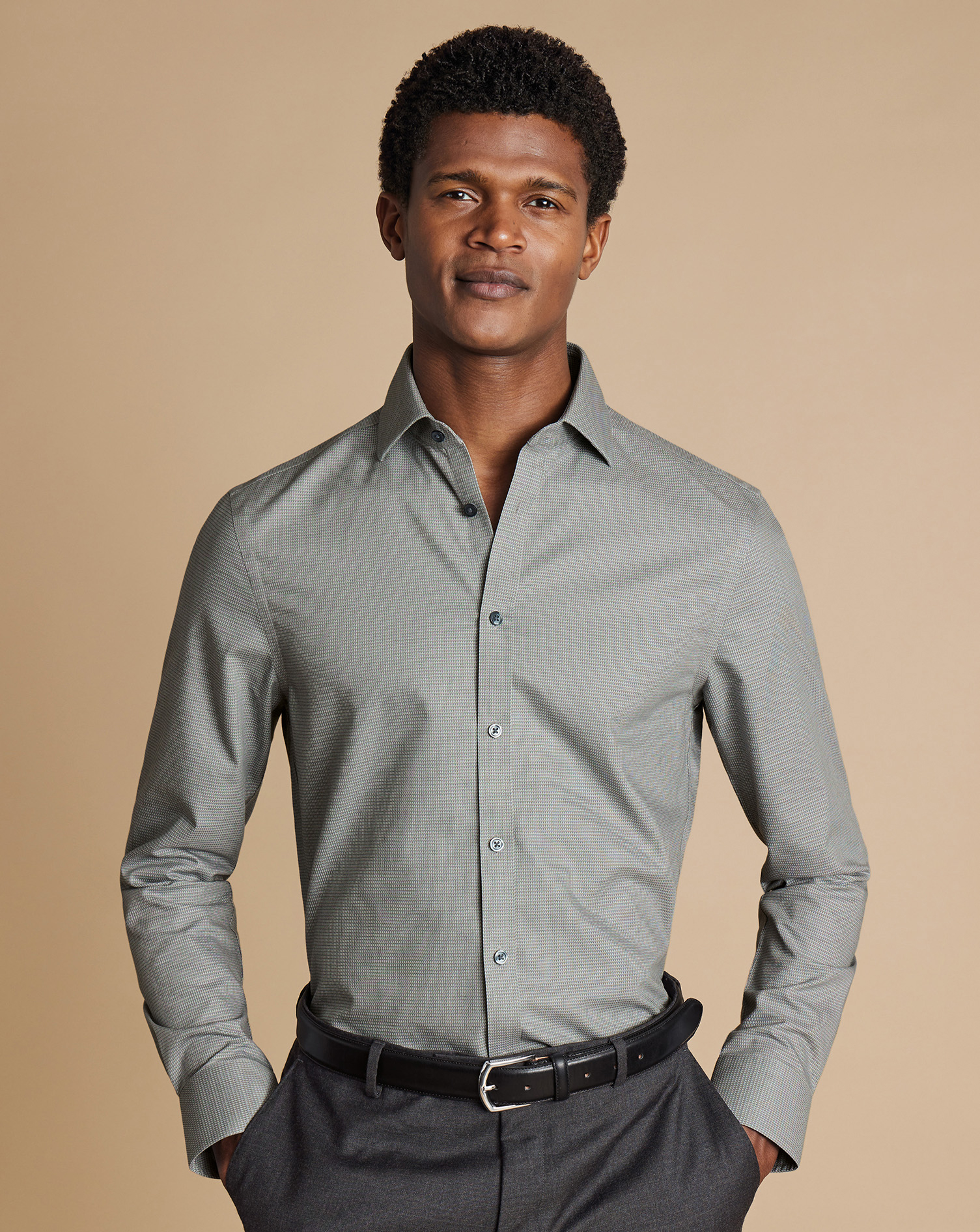 Cutaway Collar Non-Iron Stretch Kensington Weave Shirt - Charcoal Grey