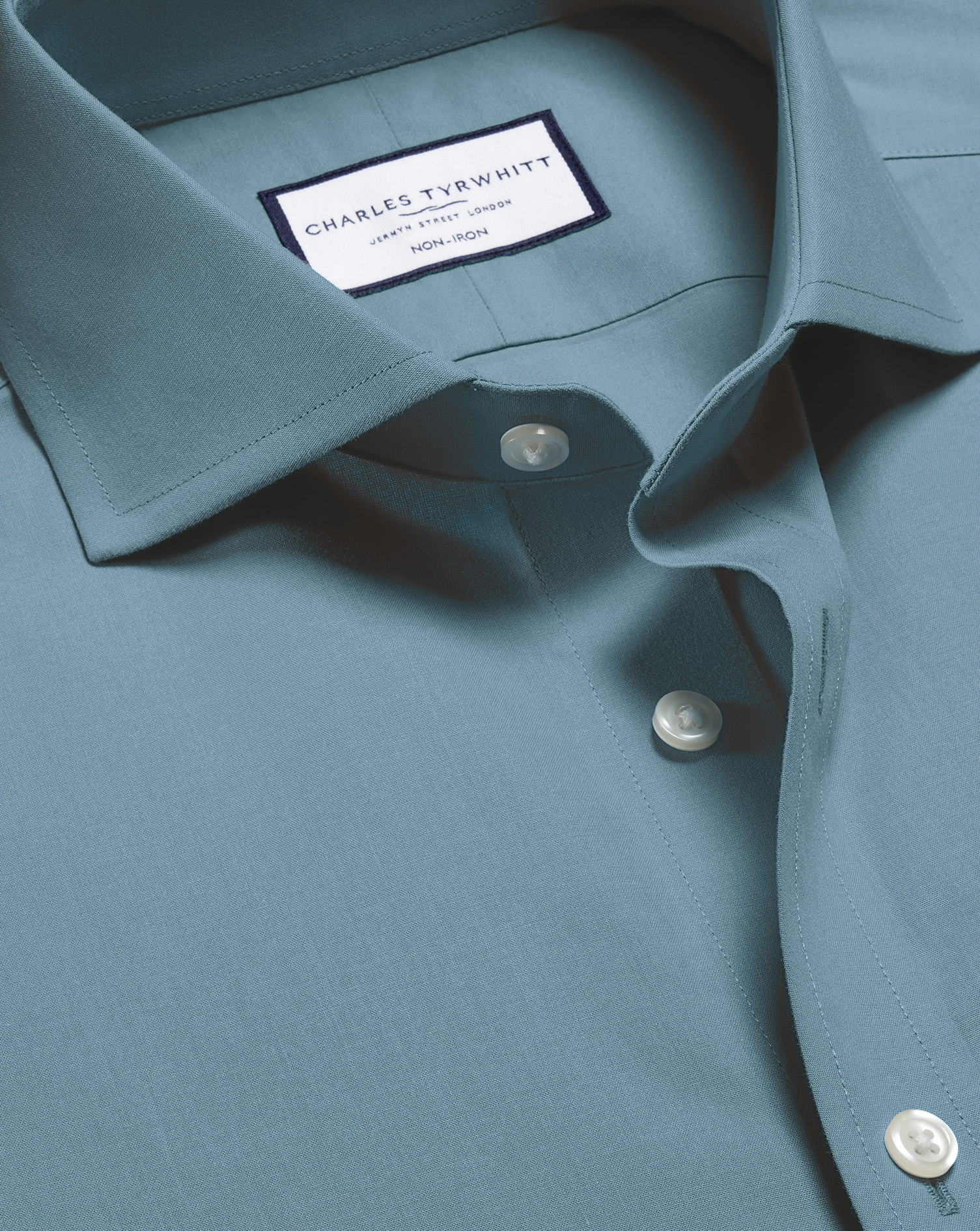 Charles Tyrwhitt Bügelfreies Popeline-Hemd mit Stretch - Airforceblau Knopfmanschette