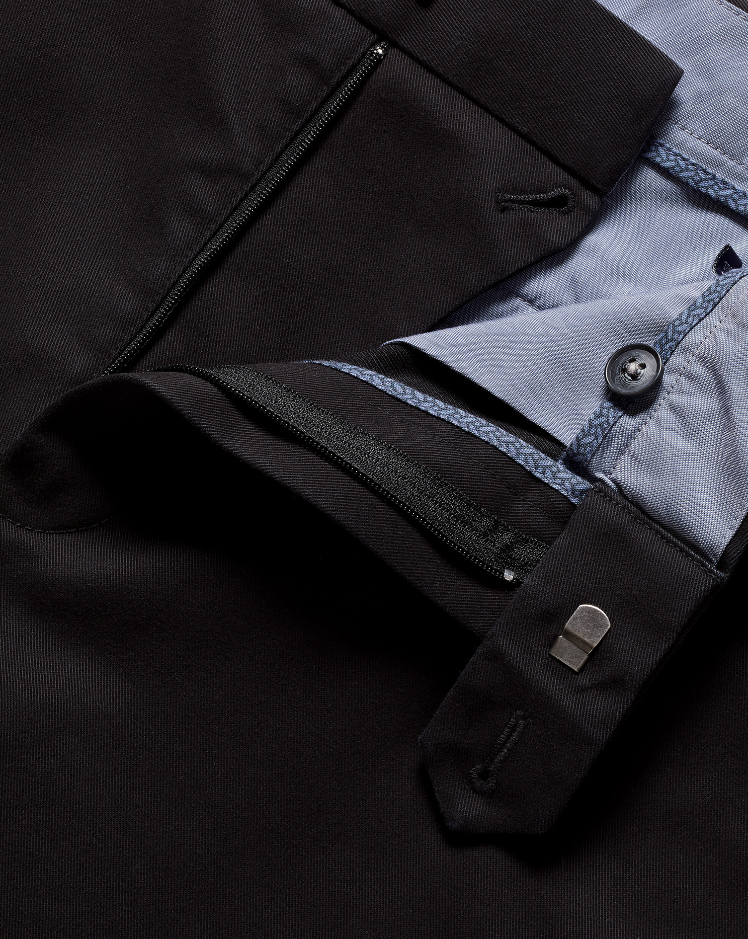 Ultimate Non-Iron Chinos - Black