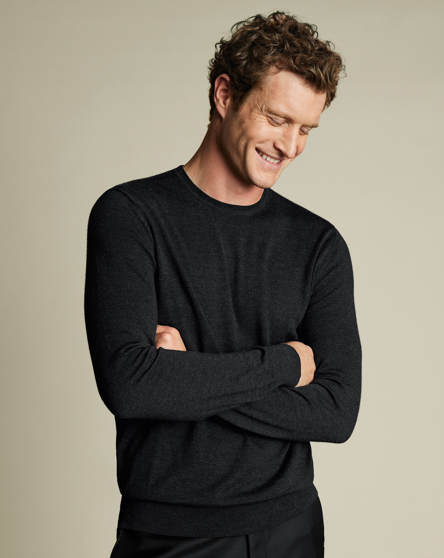 Charles Tyrwhitt Pullover aus Merinowolle mit Rundhals - Dunkles Anthrazit