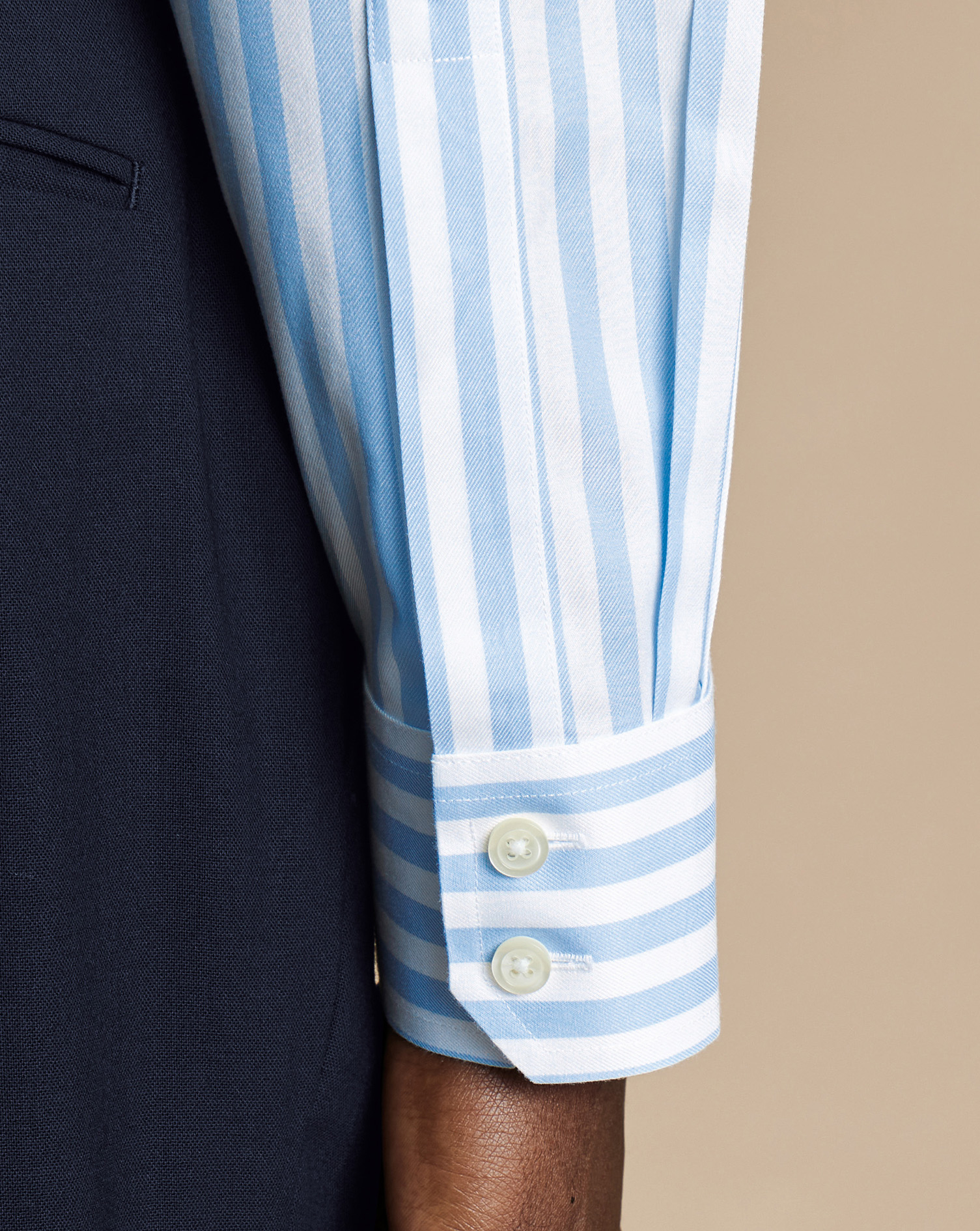 Cutaway Collar Non-Iron Twill Wide Stripe Shirt - Sky Blue