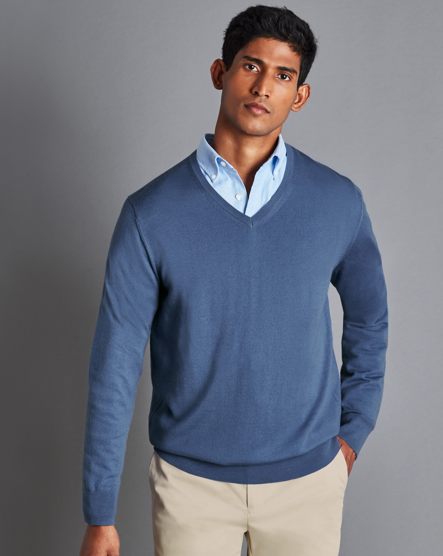 Merino V-Neck Jumper - Steel Blue