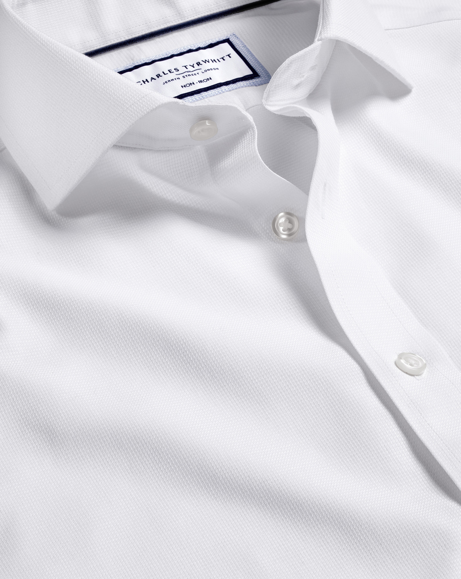Charles Tyrwhitt Men's  Cutaway Collar Non-iron Clifton Weave Dress Shirt In White