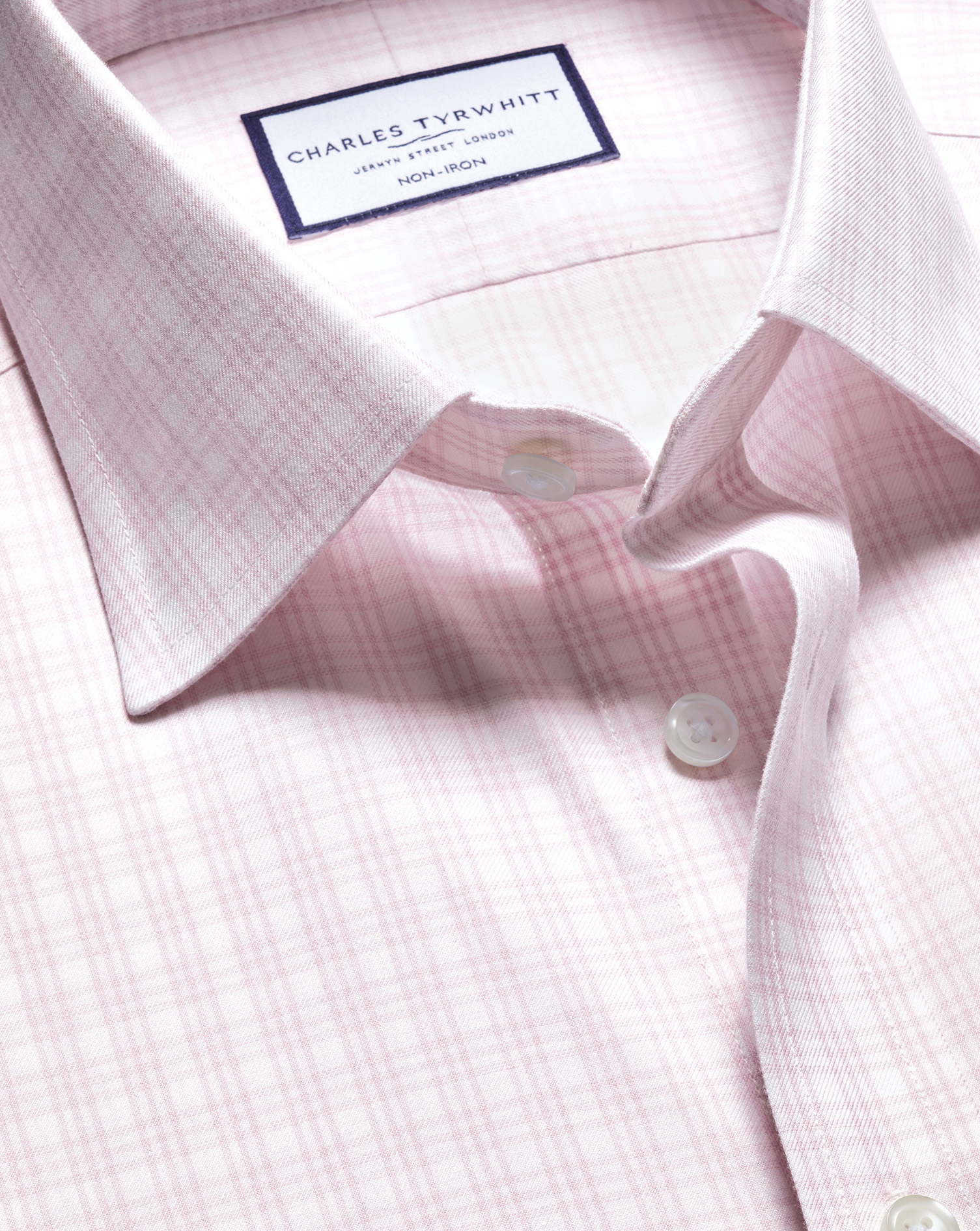 Charles Tyrwhitt Bügelfreies Twill-Hemd mit Karos - Rosa Knopfmanschette