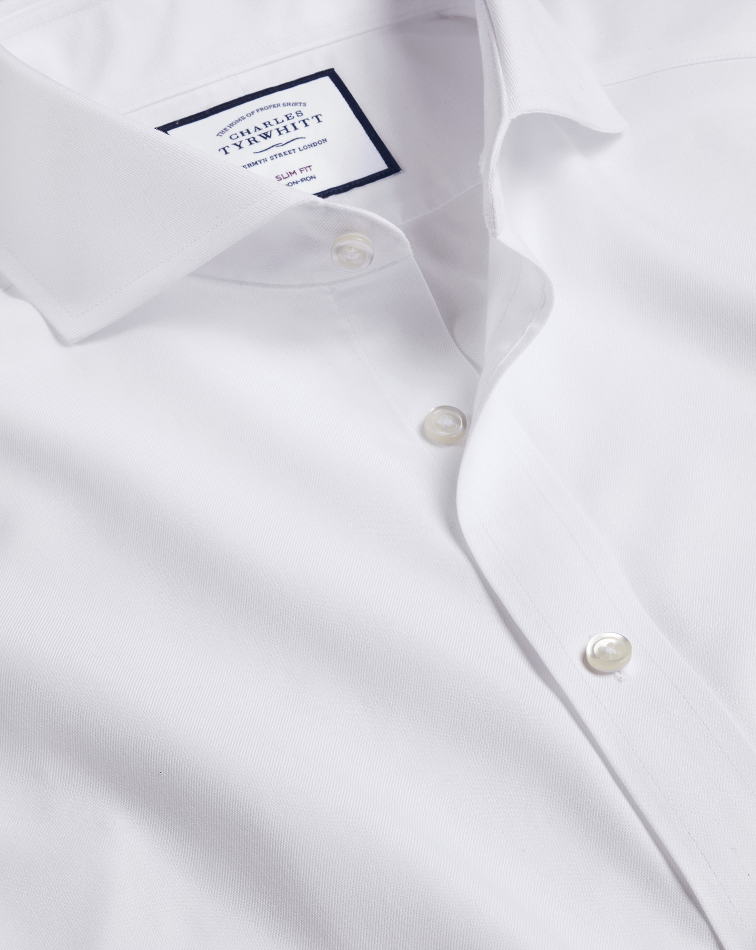 Shop Charles Tyrwhitt Men's  Extreme Cutaway Collar Non-iron Twill Dress Shirt In White