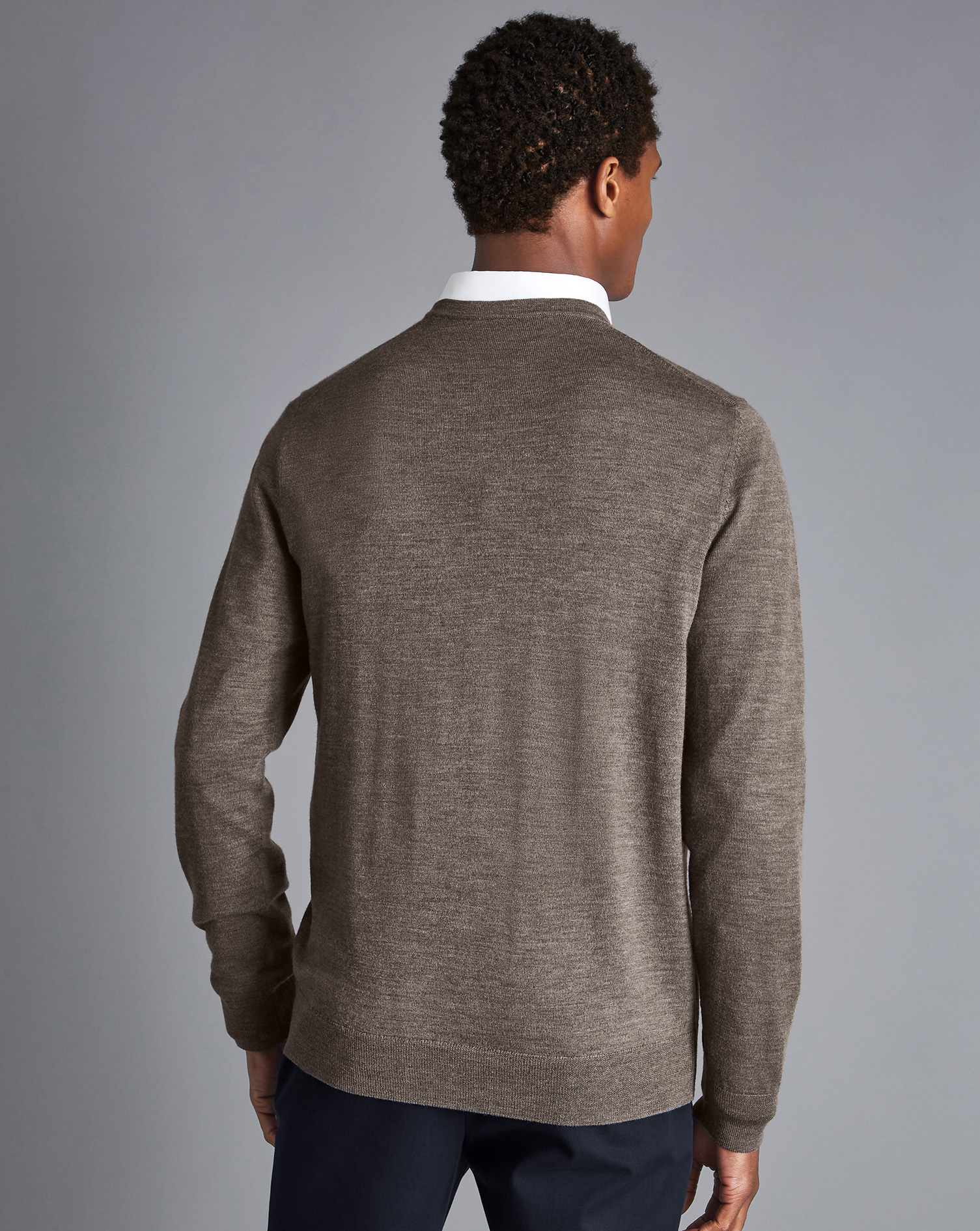 Merino V-Neck Jumper - Mocha