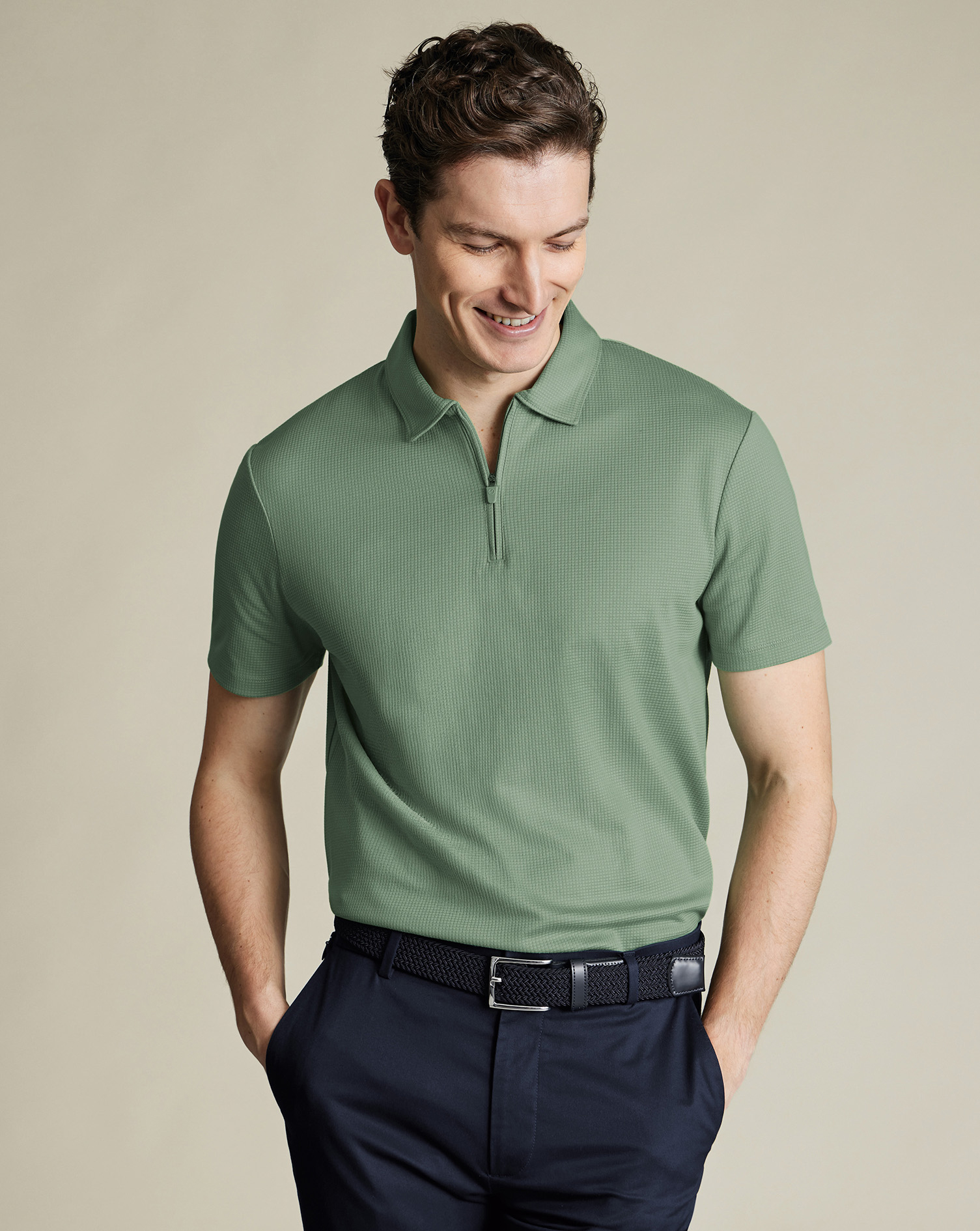 Charles Tyrwhitt Performance Polo mit Reißverschlusskragen - Grün